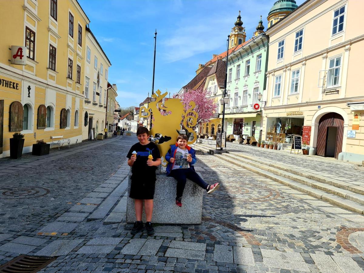 Schon Wohnen Beim Stift Melk 아파트 외부 사진