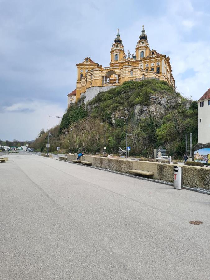 Schon Wohnen Beim Stift Melk 아파트 외부 사진